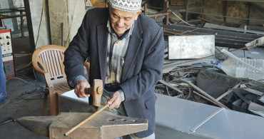 Ali Kaya: 57 Yıldır Demirci Zanaatını Yaşatan Usta